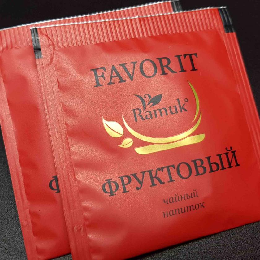 Чай фруктовый в пакетиках Тропические фрукты Favorit